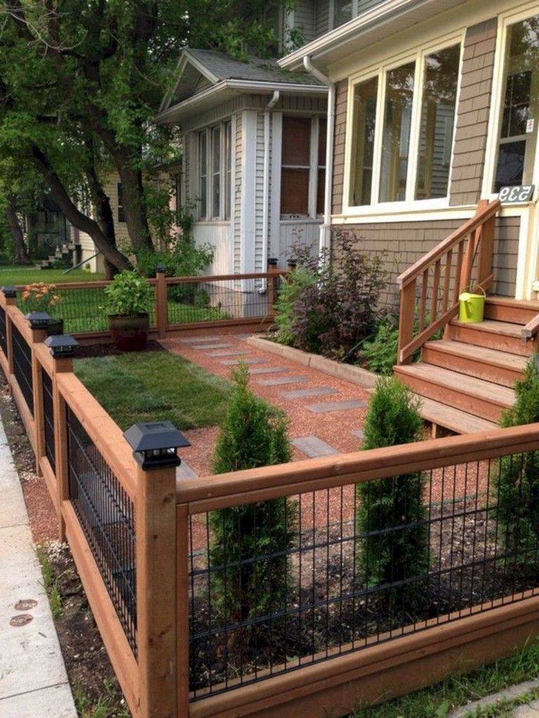 30+ Small Garden Fence Ideas to Maximize Your Outdoor Space - Image 4